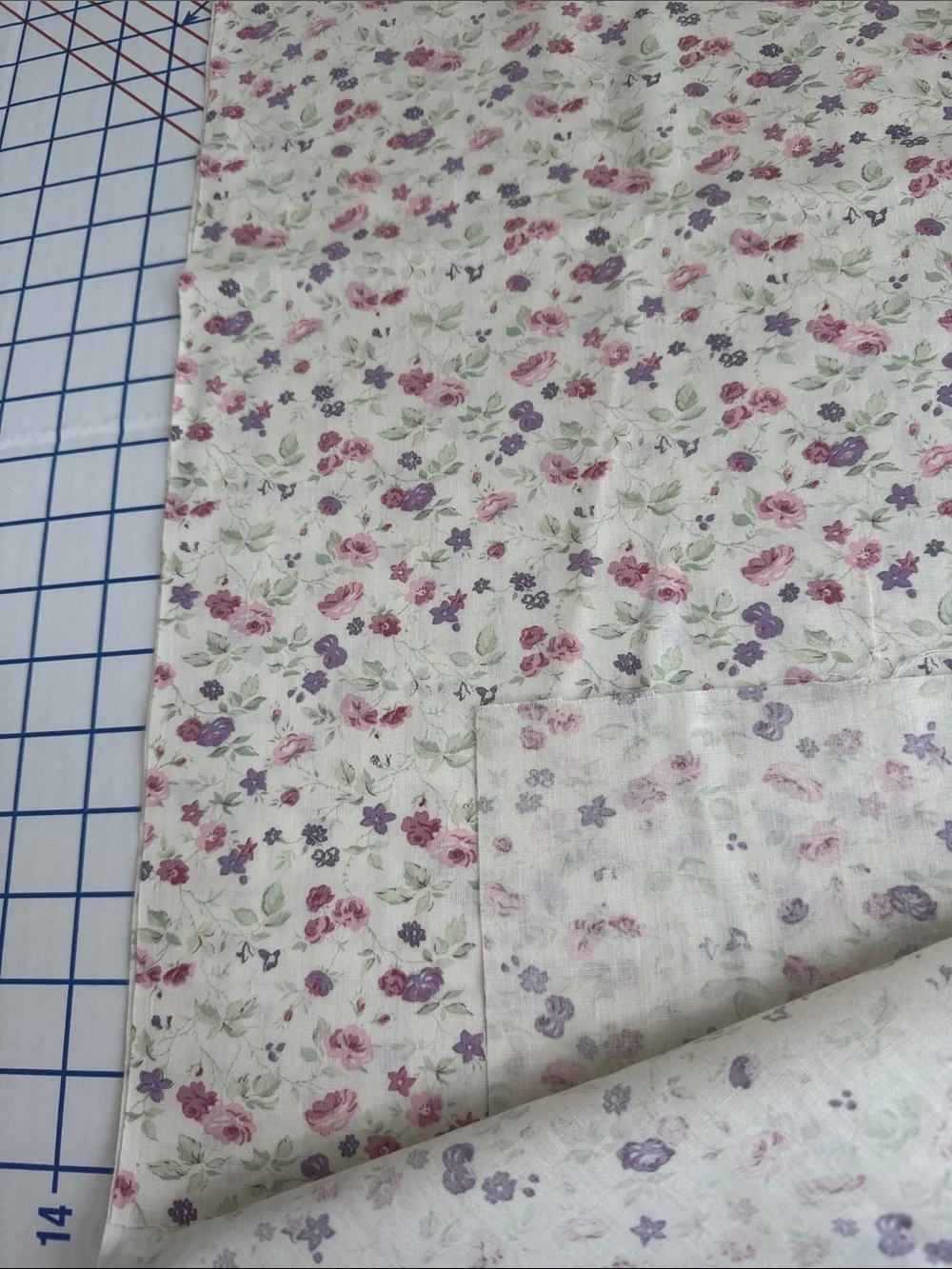 Vintage 90s Floral Fabric 1 3/4+ Yds x 44 Pink Purple Roses Lightweight